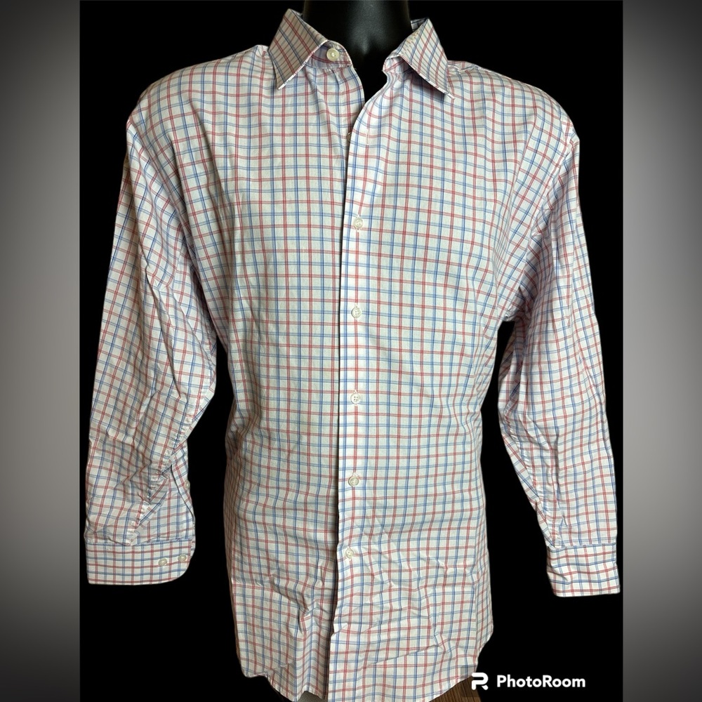 Bergamo New York Fitted long sleeve button up dress shirt